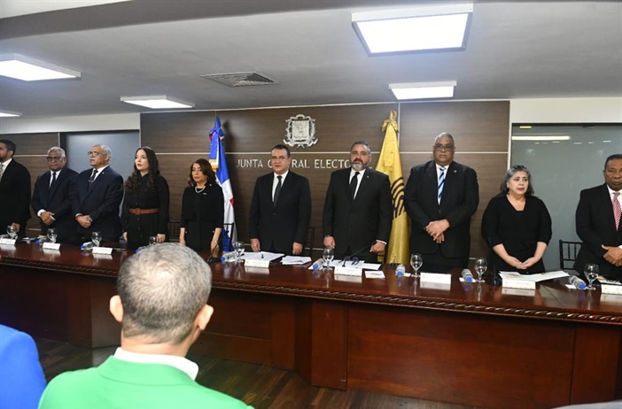 JCE-IESPEC gradúa en Administración Electoral a 200 miembros de...