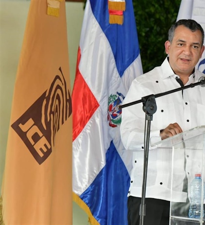 Presidente de la JCE afirma paridad es una responsabilidad de Estado